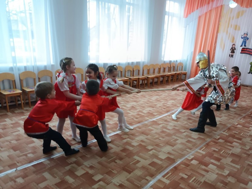 Спортивное развлечение «Русские богатыри»
